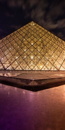 Louvre, Paris, France Wallpaper 720x1440