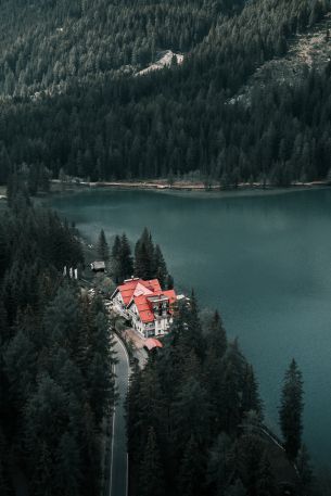 lake house, bird's eye view, green Wallpaper 640x960