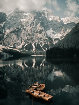 Lake Braies, landscape, mountain Wallpaper 2048x2732