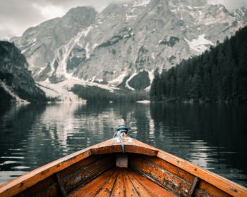 Lake Braies, boat, landscape Wallpaper 1280x1024