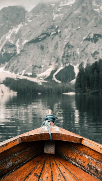 Lake Braies, boat, landscape Wallpaper 640x1136
