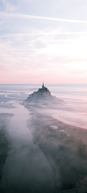 Mont Saint Michel, island, France Wallpaper 1440x3200
