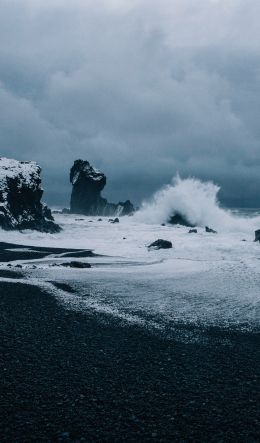 Iceland, sea, waves Wallpaper 600x1024