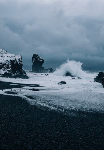 Iceland, sea, waves Wallpaper 1640x2360