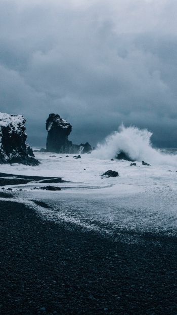 Iceland, sea, waves Wallpaper 1080x1920
