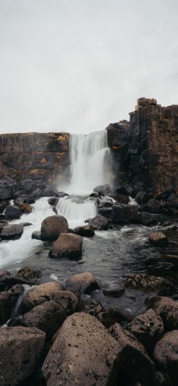 Обои 1080x2340 Исландия, водопад, камни