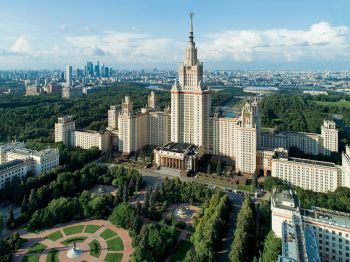 Обои 1024x768 МГУ, Сталинская высотка, Москва