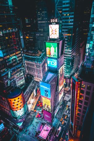 Times Square, New York, bird's eye view Wallpaper 640x960