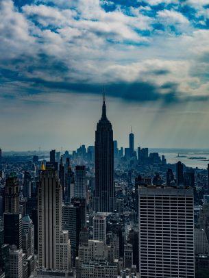 Empire State Building, New York, bird's eye view Wallpaper 2048x2732