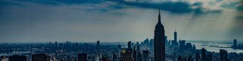 Empire State Building, New York, bird's eye view Wallpaper 1590x400