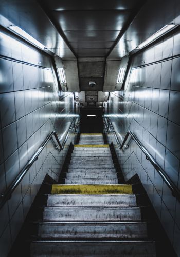 Обои 1668x2388 метро, лестница, серый