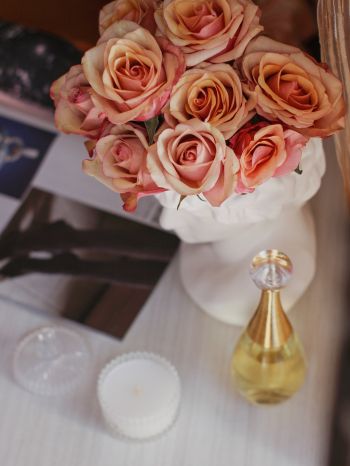 Обои 1536x2048 розовые розы, букет цветов, эстетика