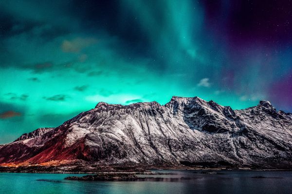 northern lights, mountain, landscape Wallpaper 4820x3213