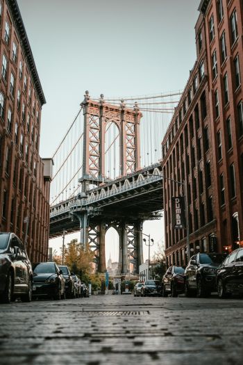 Обои 640x960 Бруклинский мост, Нью-Йорк, улица