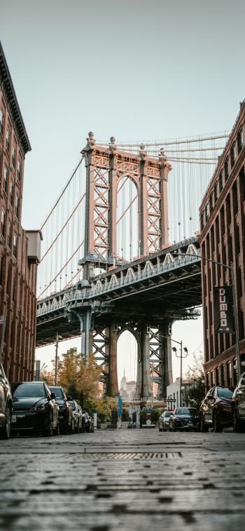 Brooklyn Bridge, New York, street Wallpaper 1284x2778