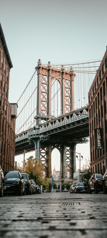 Brooklyn Bridge, New York, street Wallpaper 1080x2400