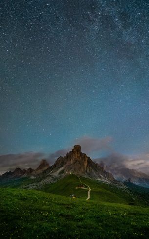 starry sky, landscape, scale Wallpaper 800x1280