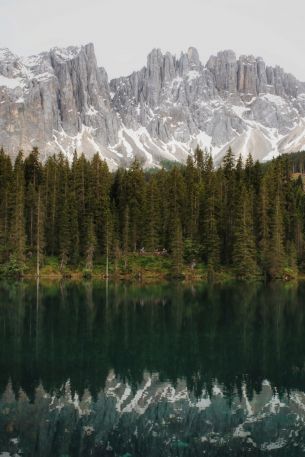 mountain range, lake, landscape Wallpaper 640x960