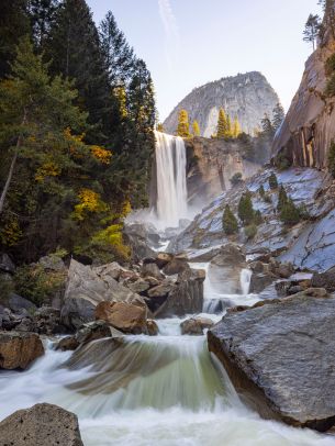 Обои 1668x2224 Йосемитский национальный парк, водопад, река