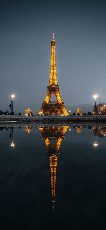eiffel tower, Paris, France Wallpaper 1080x2340