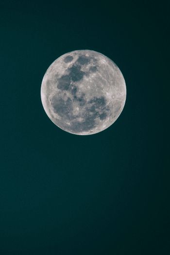 Обои 640x960 полнолуние, луна, ночное небо