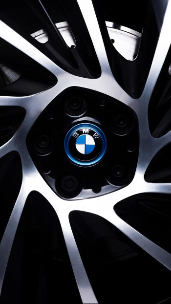 Обои 750x1334 литой диск BMW, логотип BMW