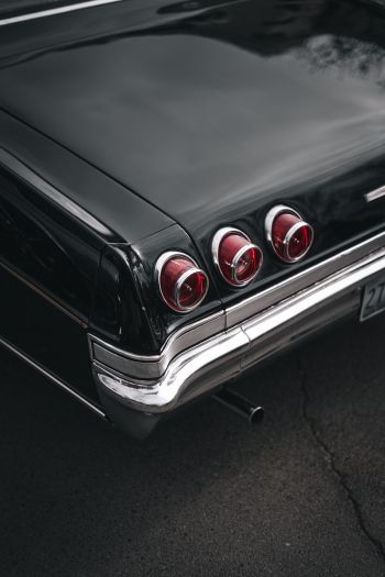 retro car, black, taillight Wallpaper 640x960