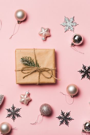 Gifts, Balls, pink background Wallpaper 640x960