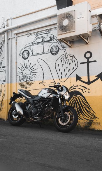 Обои 1200x2000 Мотоцикл, граффити, улицы