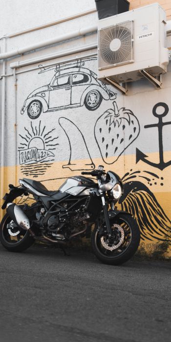 Motorcycle, graffiti, streets Wallpaper 720x1440