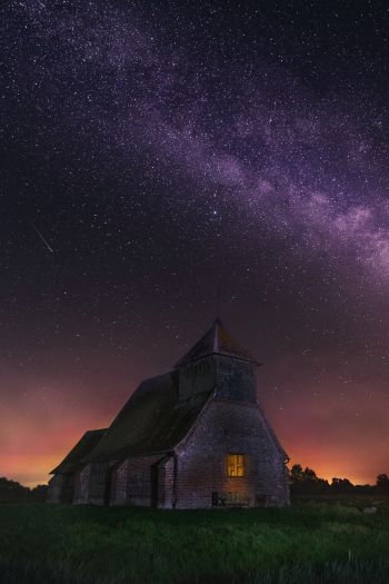 starry sky, house Wallpaper 640x960