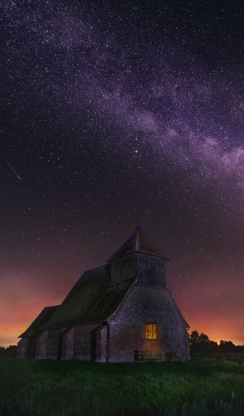 starry sky, house Wallpaper 600x1024