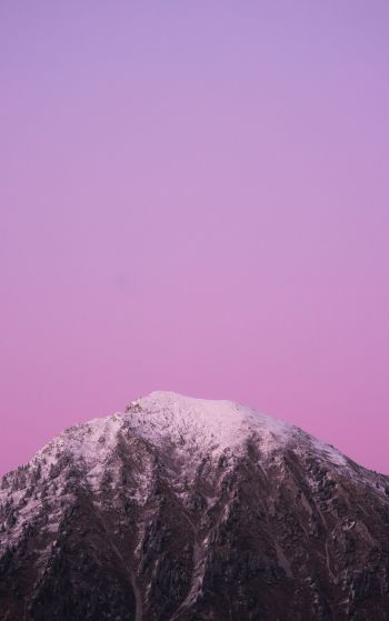 Обои 1752x2800 гора, небо, розовый