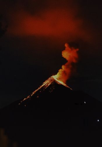 Обои 1640x2360 вулкан, извержение