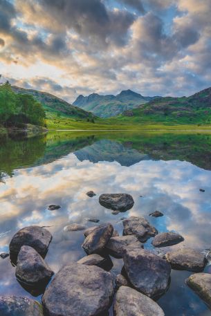 mountain lake, reflection Wallpaper 640x960