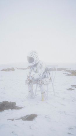 astronaut, highlands Wallpaper 1080x1920