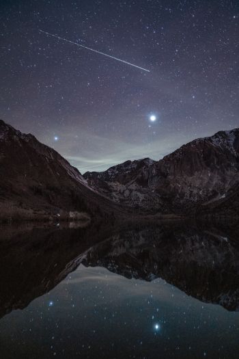 starry sky, night, lake Wallpaper 640x960
