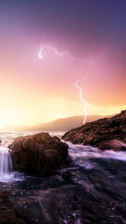 Laguna Beach, California, USA Wallpaper 640x1136