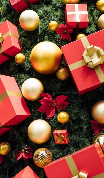 gifts, holiday, balls, red Wallpaper 600x1024