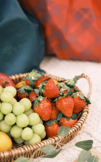 strawberry, grapes, fruit, berries Wallpaper 1752x2800