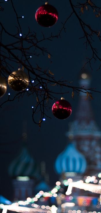 Moscow, decoration, light bulb, night, defocus Wallpaper 1080x2280