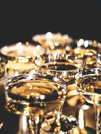 cup, golden, glass, sparkling, champagne, rest Wallpaper 1620x2160