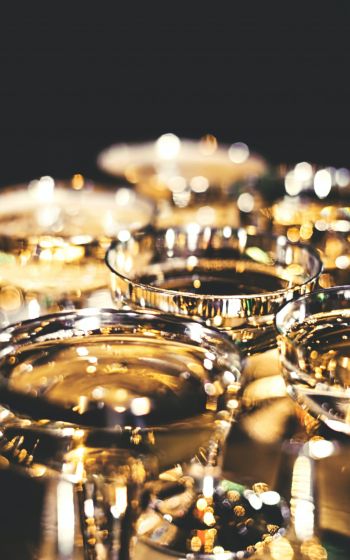 cup, golden, glass, sparkling, champagne, rest Wallpaper 800x1280