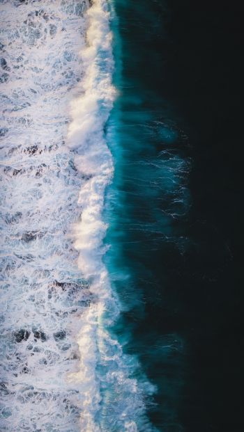 Обои 640x1136 бриз, волна, океан, вода, берег, синий, море
