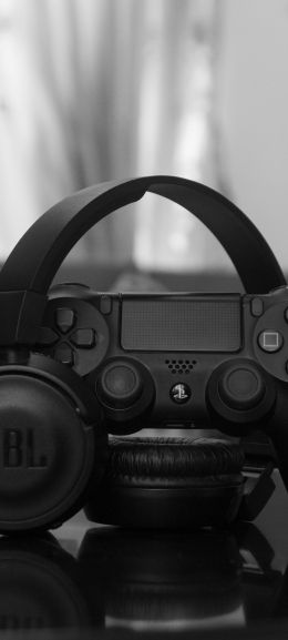 headphone, joystick, game, black and white photo, music Wallpaper 720x1600