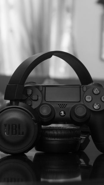 headphone, joystick, game, black and white photo, music Wallpaper 640x1136