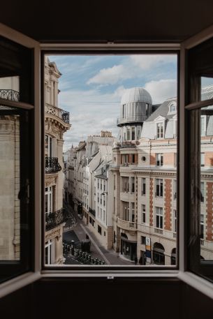 Обои 640x960 из окна, окно, воздух, улицы, Париж, уют