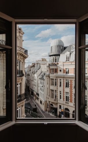 Обои 1752x2800 из окна, окно, воздух, улицы, Париж, уют