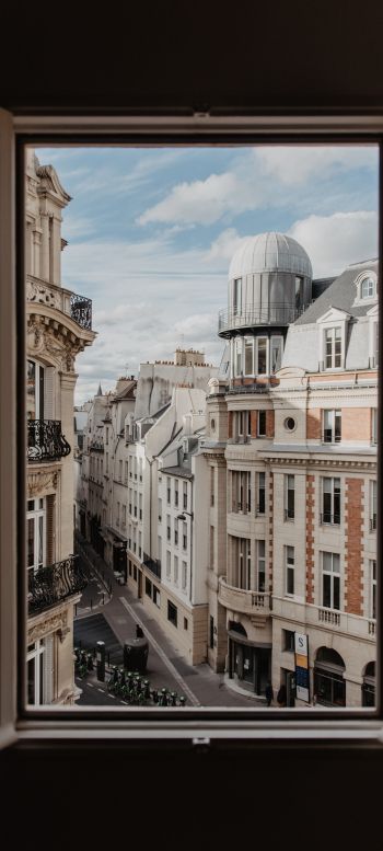 Обои 1080x2400 из окна, окно, воздух, улицы, Париж, уют