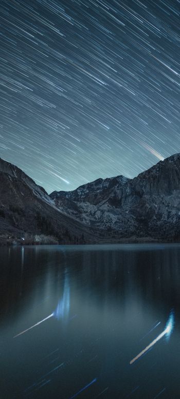 Обои 1440x3200 звезды, звезды падают, длинная выдержка, озеро, горное озеро, горы